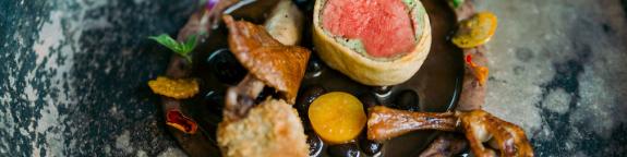 Angerichtetes und Angeschnittenes Filet